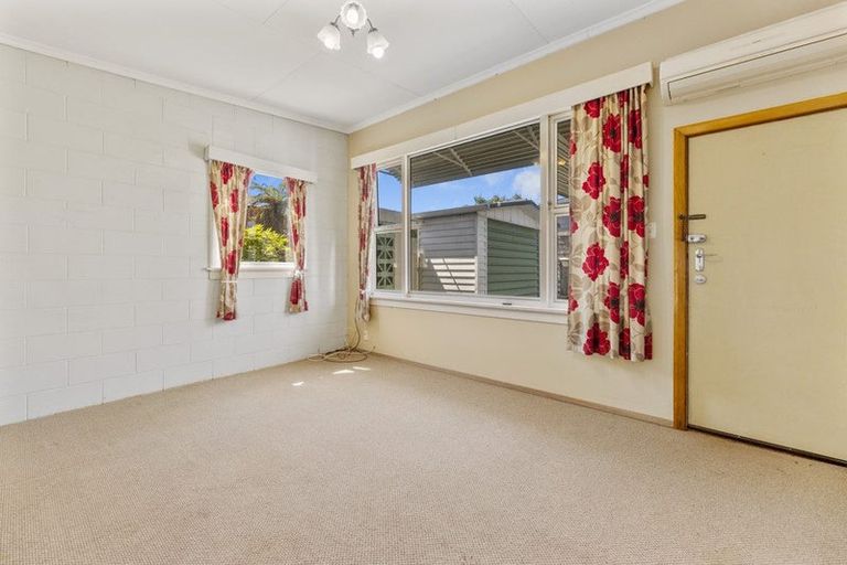 Photo of property in 28d Hargest Crescent, Saint Kilda, Dunedin, 9012