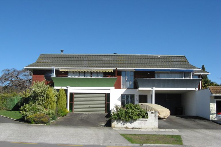 Photo of property in 1/140 Te Mata Road, Havelock North, 4130