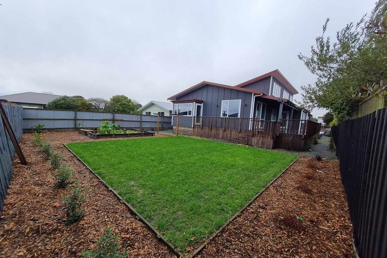 Photo of property in 126 Gayhurst Road, Dallington, Christchurch, 8061