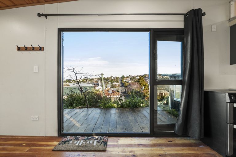 Photo of property in 2 Iona Street, Mornington, Dunedin, 9011