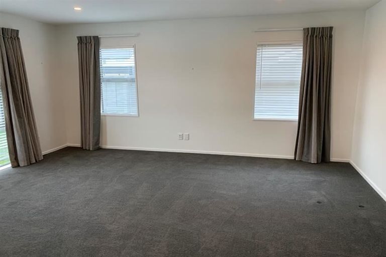 Photo of property in 10 Aroha Street, Pegasus, 7612