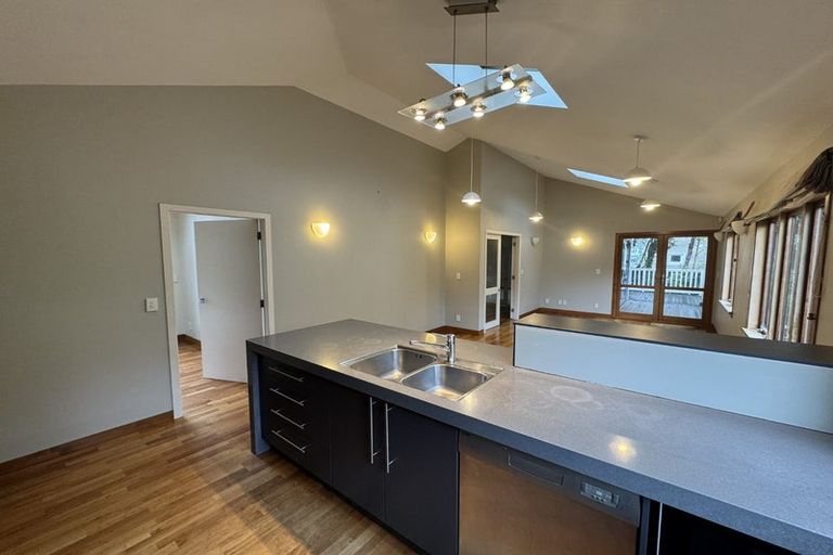 Photo of property in 365 Willis Street, Mount Cook, Wellington, 6011