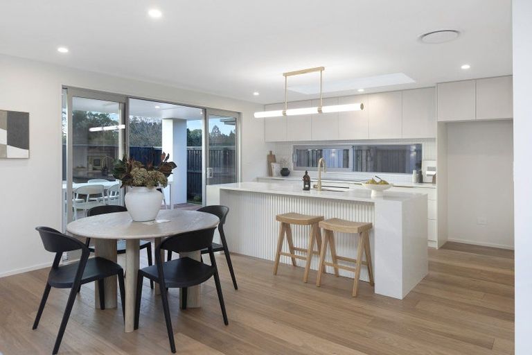 Photo of property in 13 Meadow Stream Drive, Casebrook, Christchurch, 8051