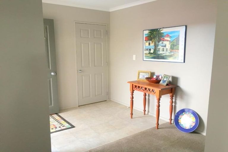 Photo of property in 80 Oteki Park Drive, Welcome Bay, Tauranga, 3112