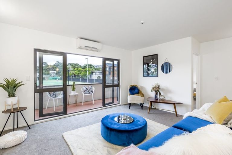 Photo of property in Norfolk Apartments, 7 Ramsgate Terrace, Mairangi Bay, Auckland, 0630