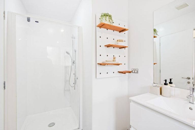 Photo of property in 4 Annies Lane, Aidanfield, Christchurch, 8025