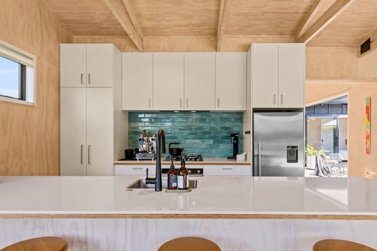 Photo of property in 15 Tuna Place, Omaha, 0986