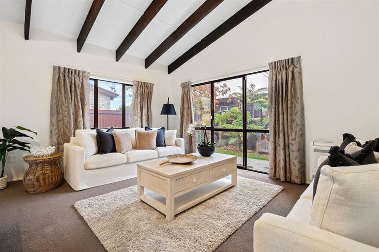 Photo of property in 2/32 Patterson Terrace, Halswell, Christchurch, 8025