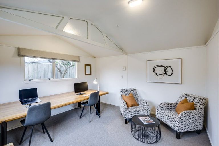 Photo of property in 47 Iona Road, Havelock North, 4130