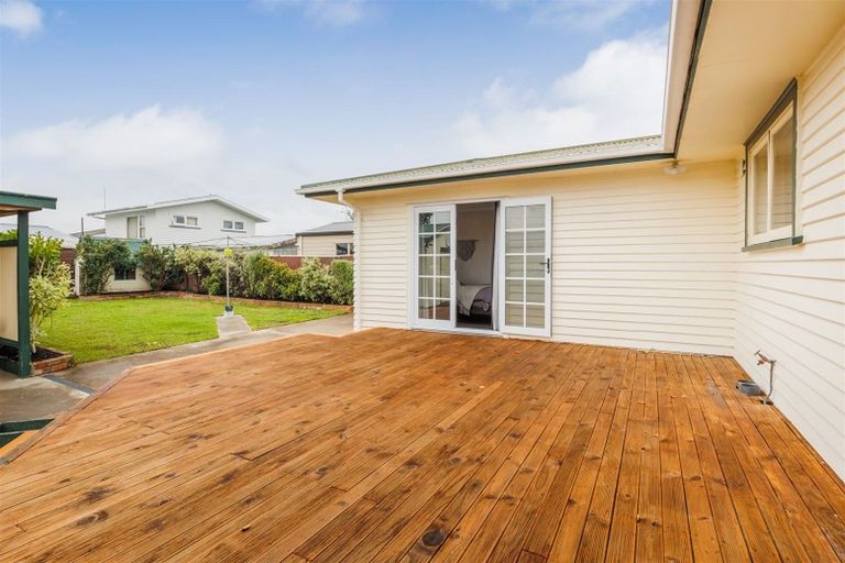 Photo of property in 27 Aspiring Avenue, Milson, Palmerston North, 4414
