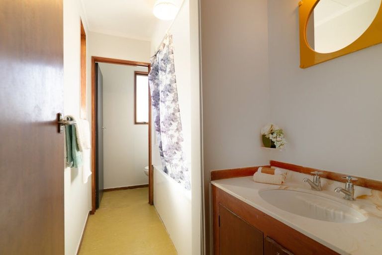 Photo of property in 8/702 Grays Road, Mahora, Hastings, 4120