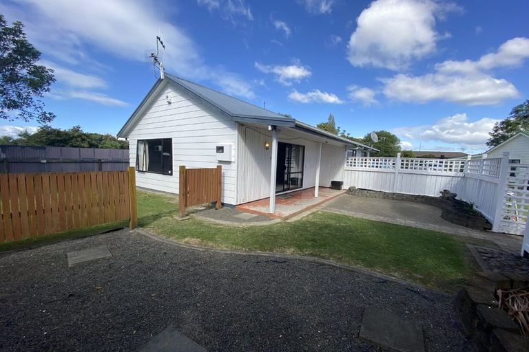 Photo of property in 3 Perry Crescent, Greenmeadows, Napier, 4112