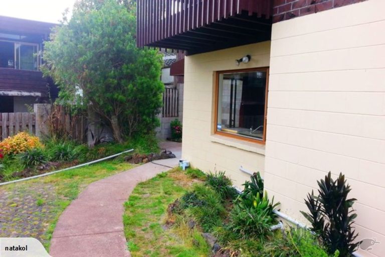 Photo of property in 7 Busbridge Place, Hillcrest, Auckland, 0627