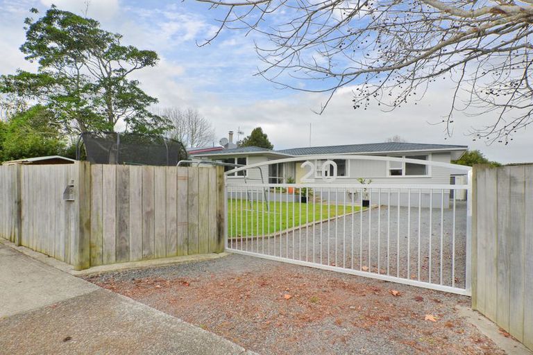 Photo of property in 20 Beazley Crescent, Tikipunga, Whangarei, 0112