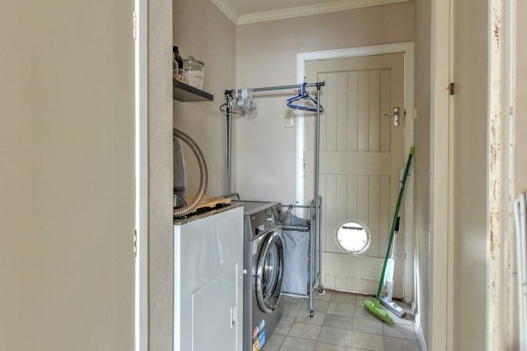 Photo of property in 45 Turner Street, Edendale, 9825