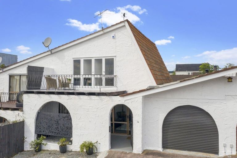 Photo of property in 4/8 Wood Street, Papakura, 2110