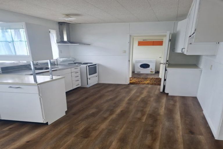 Photo of property in 4 Lawford Place, Mangere, Auckland, 2022