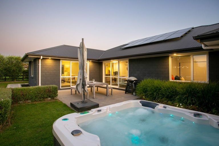 Photo of property in 14 Nikale Street, Cambridge, 3434