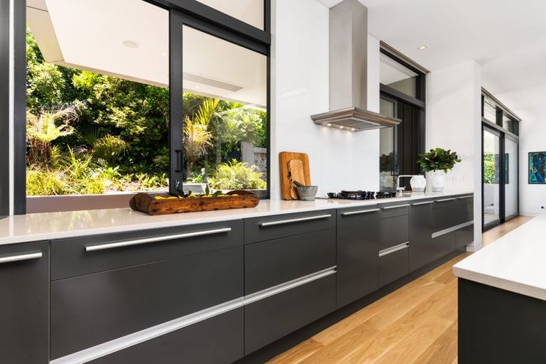 Photo of property in 7 Scarborough Fare, Scarborough, Christchurch, 8081