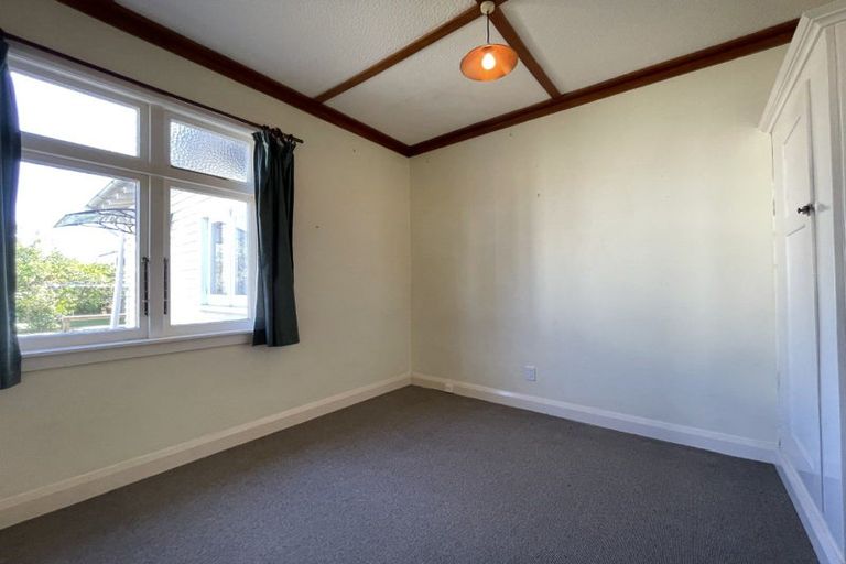 Photo of property in 19 Karamu Avenue, Takaro, Palmerston North, 4410