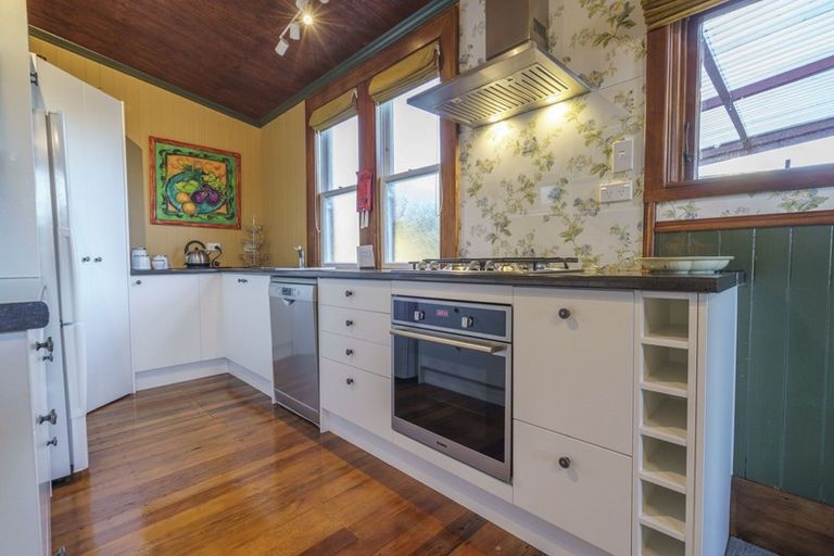 Photo of property in 3 Castle Street, Riverton/aparima, Riverton, 9822