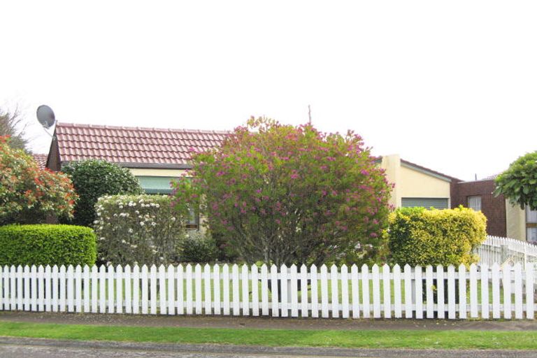 Photo of property in 6b Kapui Place, Waitara, 4320