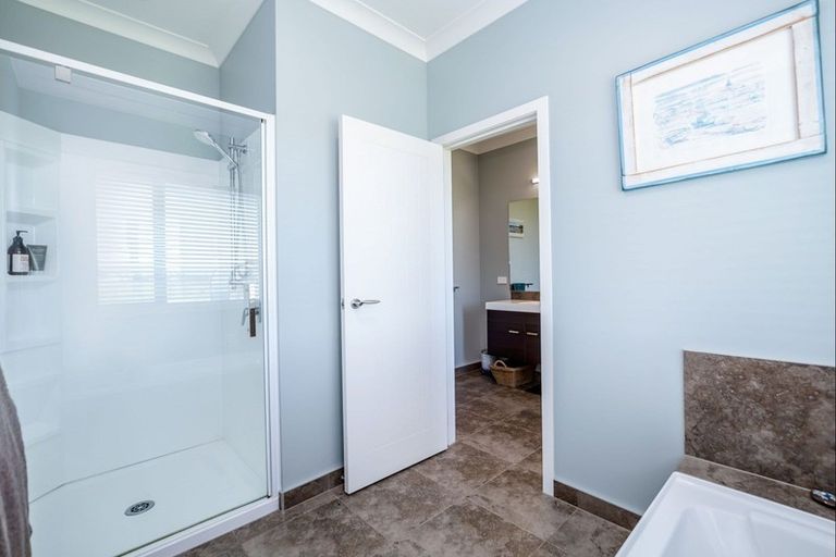 Photo of property in 33 Spencer Lane, Greytown, 5712