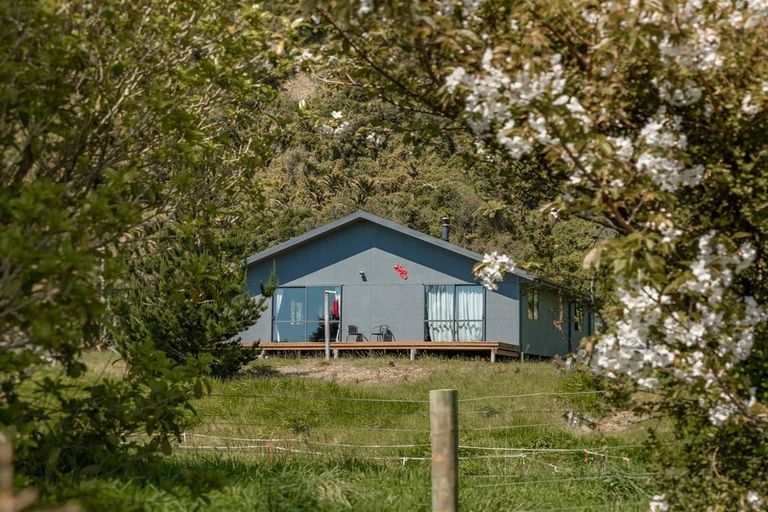 Photo of property in 1 Torea Street, Granity, 7891