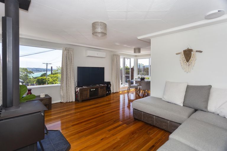 Photo of property in 12 Selwyn Street, South Hill, Oamaru, 9400