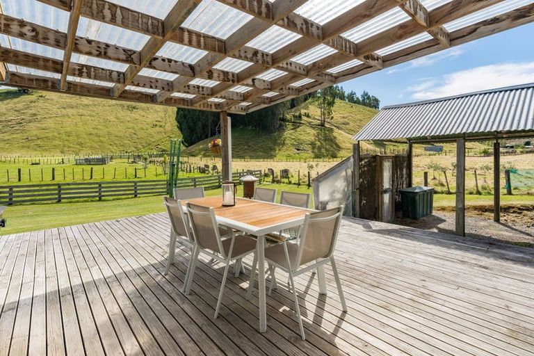 Photo of property in 302 Whangamata Road, Kinloch, Taupo, 3377