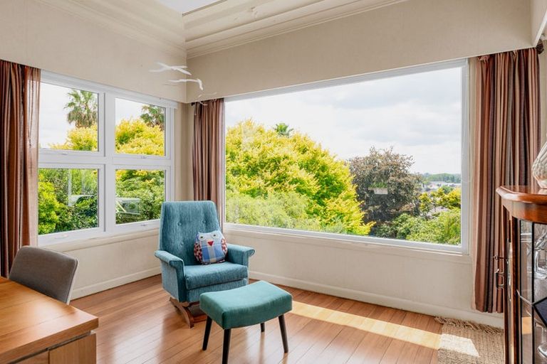 Photo of property in 48 Ohaupo Road, Melville, Hamilton, 3206