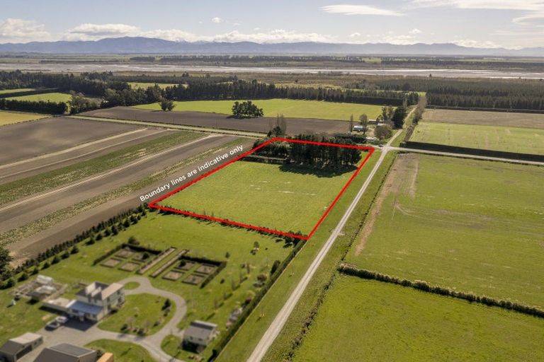 Photo of property in 2045 Old West Coast Road, Kirwee, Christchurch, 7671