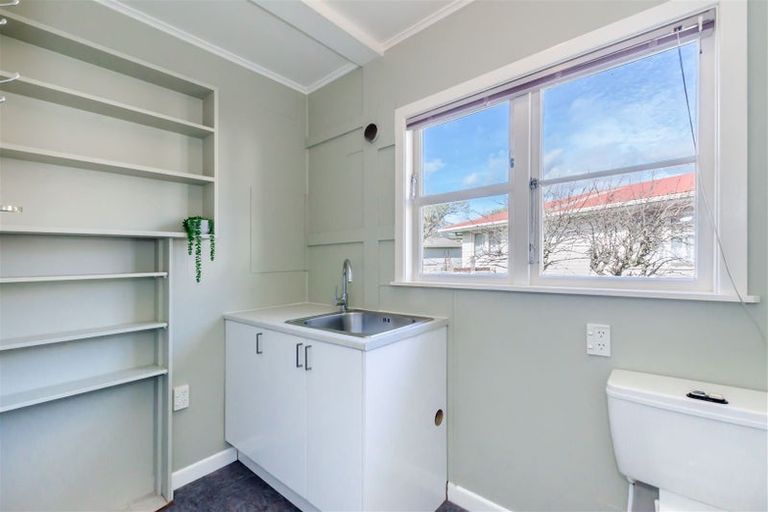 Photo of property in 151 Te Moana Road, Waikanae, 5036