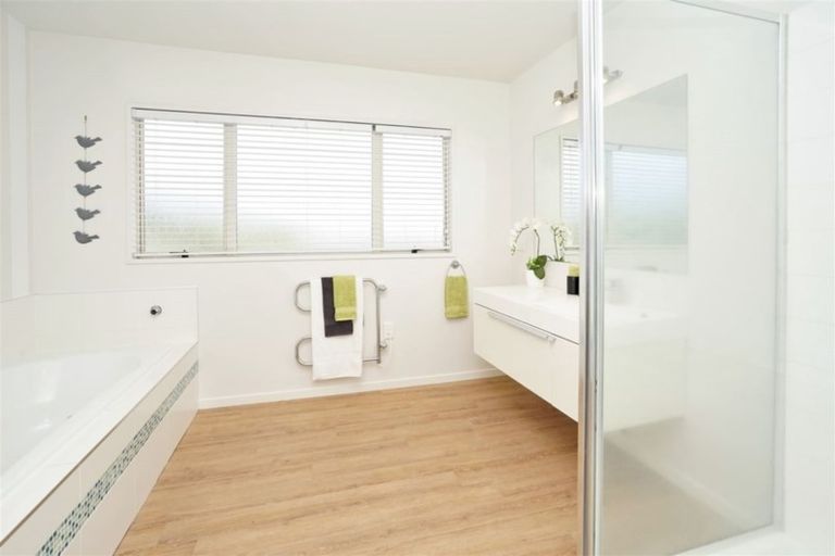 Photo of property in 94 Beerescourt Road, Beerescourt, Hamilton, 3200