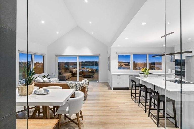 Photo of property in 30 Pacific Cliffs Drive, Gulf Harbour, Whangaparaoa, 0930