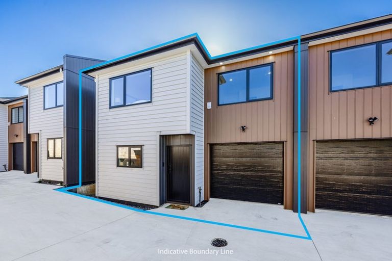 Photo of property in 4d Glenmore Road, Sunnyhills, Auckland, 2010