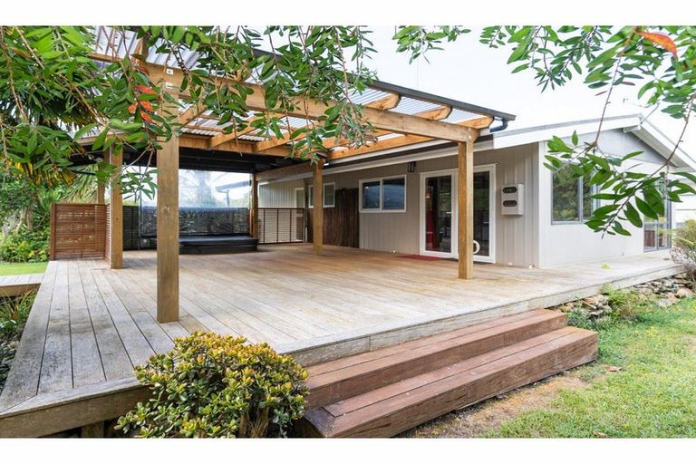 Photo of property in 29 Rangitane Loop Road, Kerikeri, 0294