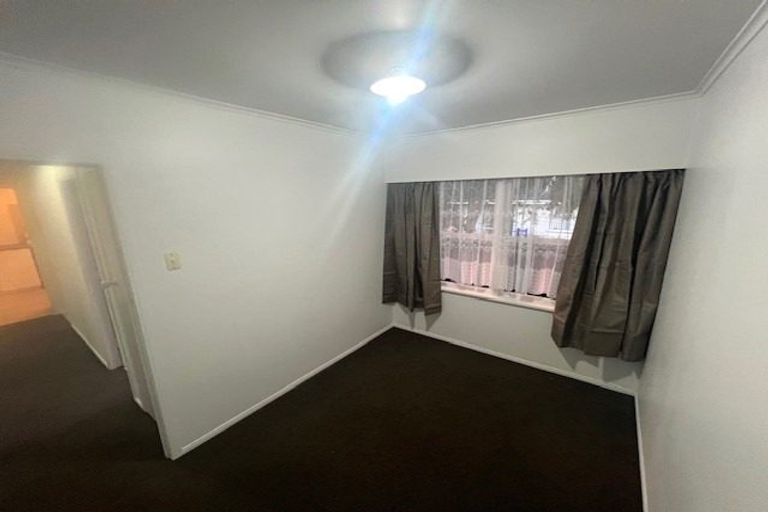 Photo of property in 5/35 Wallace Road, Papatoetoe, Auckland, 2025