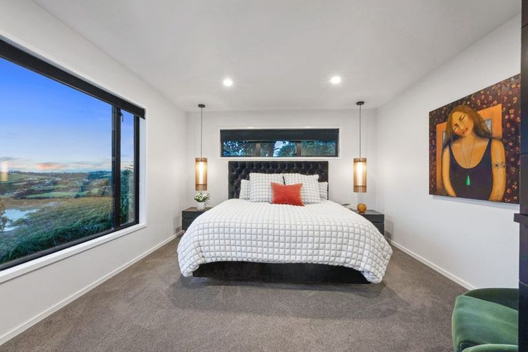 Photo of property in 175 Sandspit Road, Shelly Park, Auckland, 2014