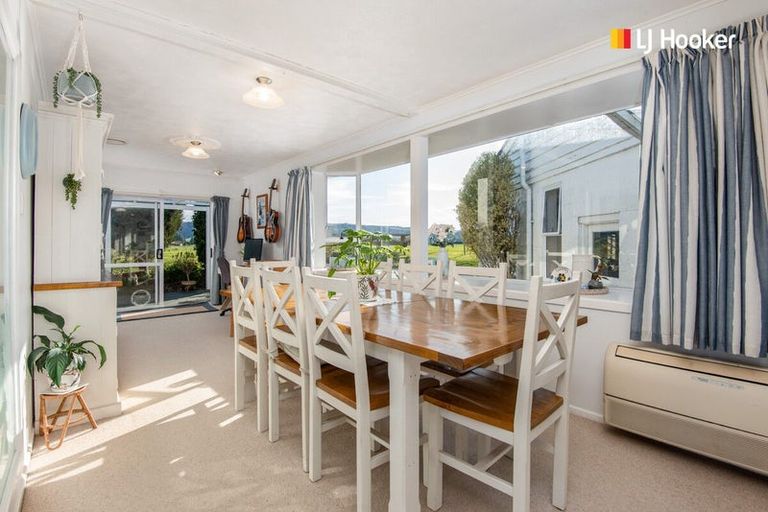 Photo of property in 8 Esk Place, Mosgiel, 9024