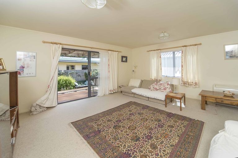 Photo of property in 7 Polstead Road, Stoke, Nelson, 7011