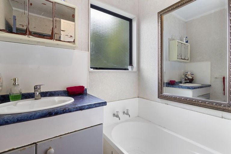 Photo of property in 1 Rothwell Street, Dinsdale, Hamilton, 3204