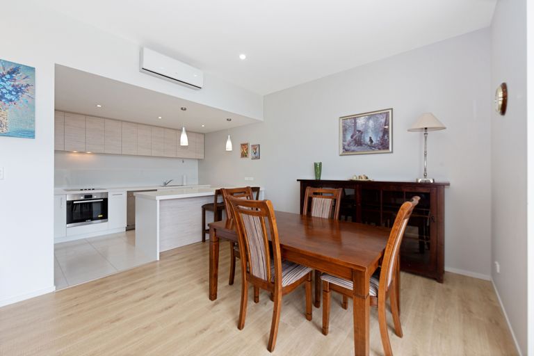 Photo of property in 263 Millwater Parkway, Silverdale, 0932