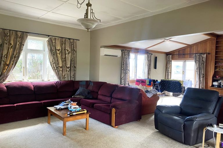 Photo of property in 55 Domett Street, Westport, 7825