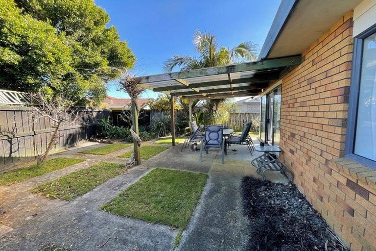 Photo of property in 2b Blake Boulevard, Papamoa Beach, Papamoa, 3118