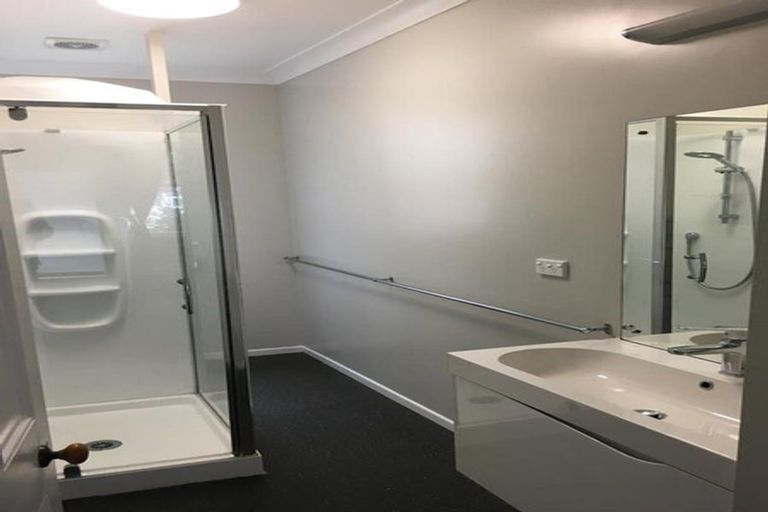 Photo of property in 17 Portland Crescent, Thorndon, Wellington, 6011