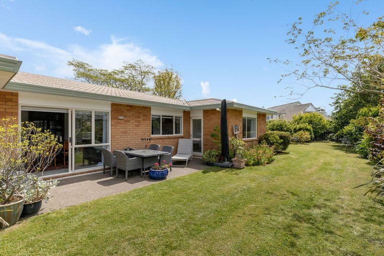 Photo of property in 5 Links View Drive, Omokoroa, 3114