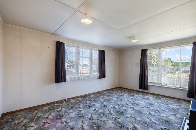 Photo of property in 29 Hinemoa Street, Levin, 5510