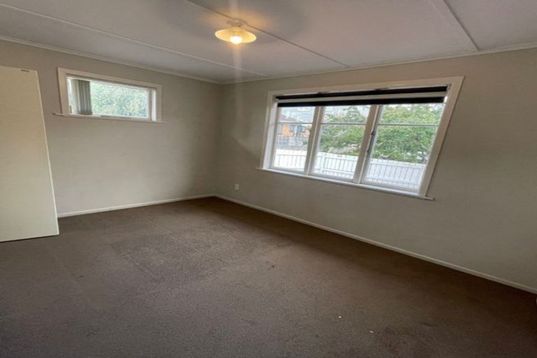 Photo of property in 4 Kay Road, Manurewa, Auckland, 2102