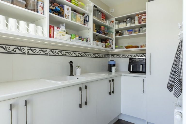 Photo of property in 73 Huka Falls Road, Rangatira Park, Taupo, 3384